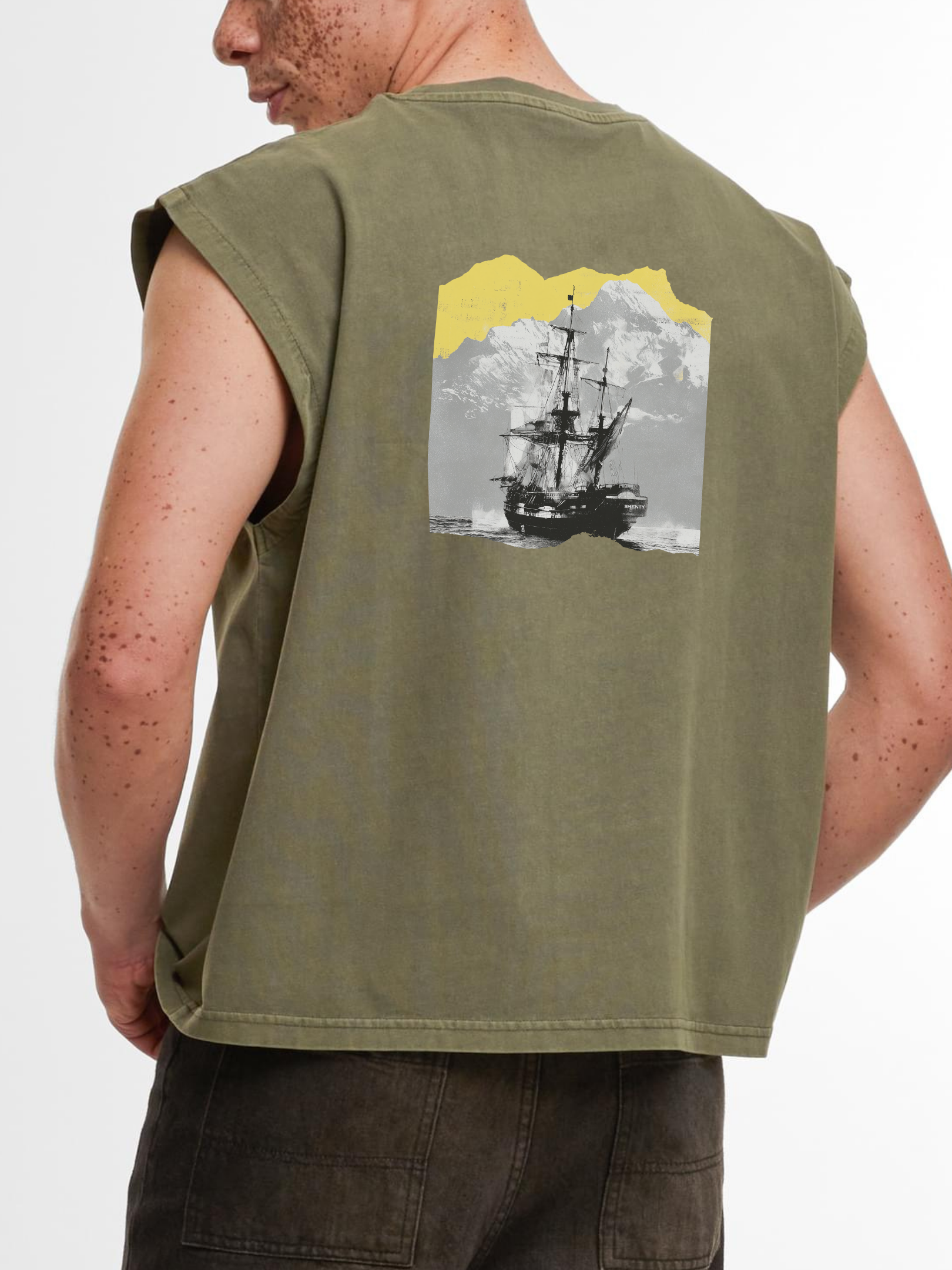 #42 T-shirt Cropped Oversized "Faded Boat"