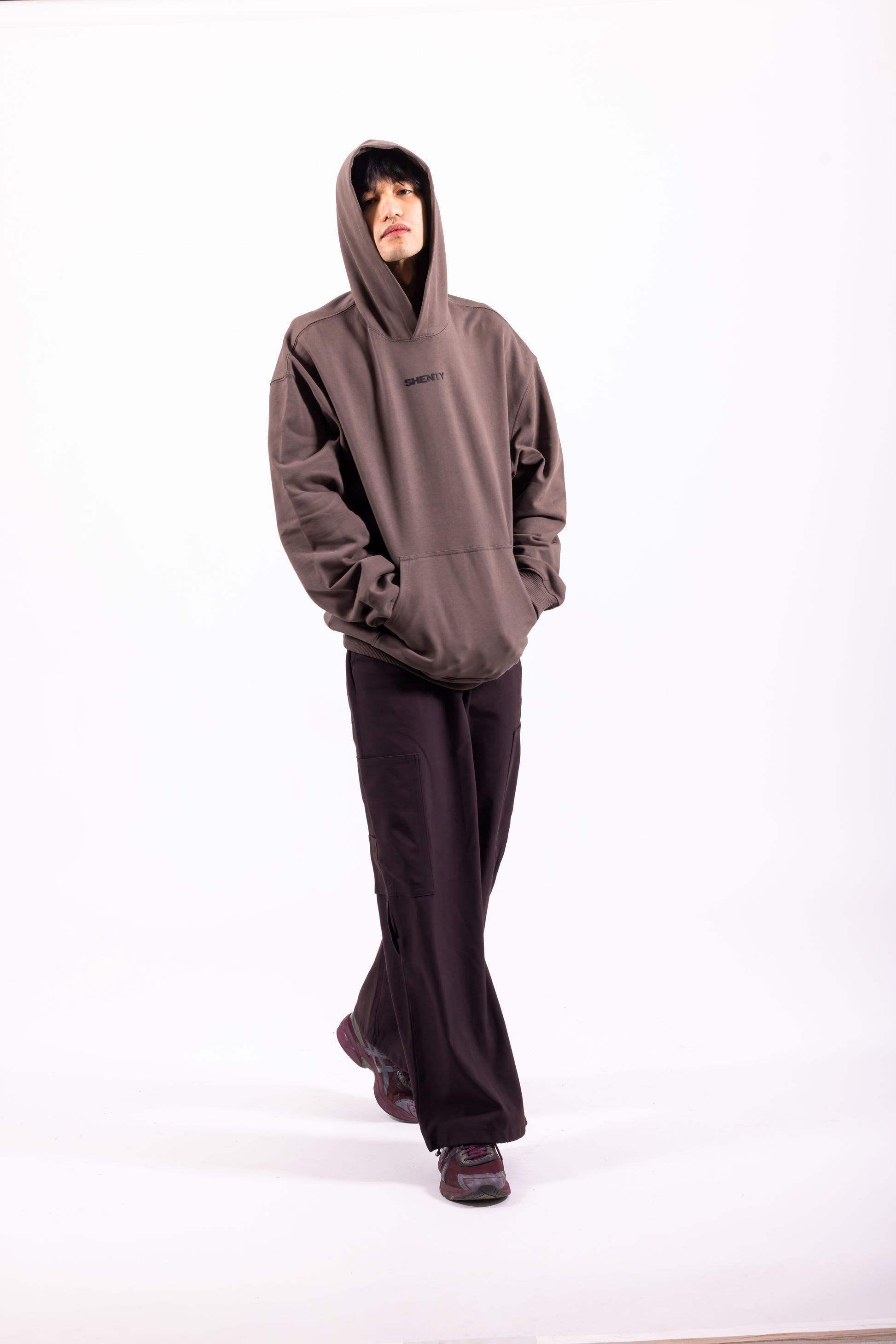 #3 Oversized Hoodie Chocolate