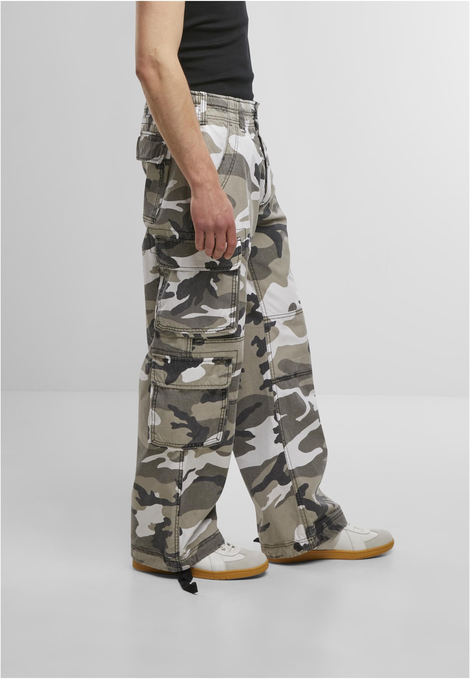 #38 Pantaloni Cargo Wide Leg "Urban Camo"