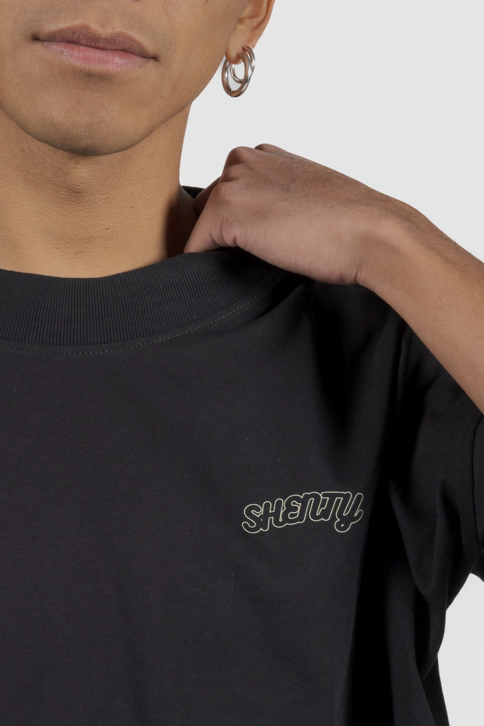 90s t-shirt black 4
